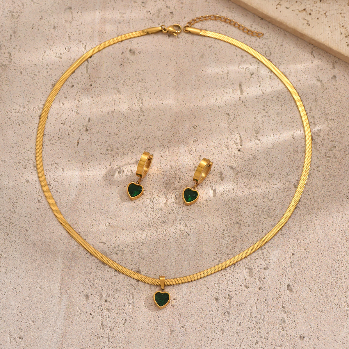 Lxalry 18K Gold Plated Green Heart Jewelry Set
