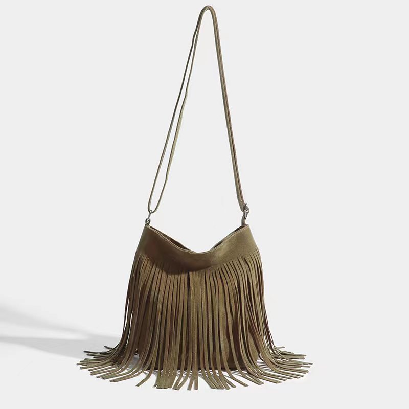 Tassel Muse Shoulder Bag