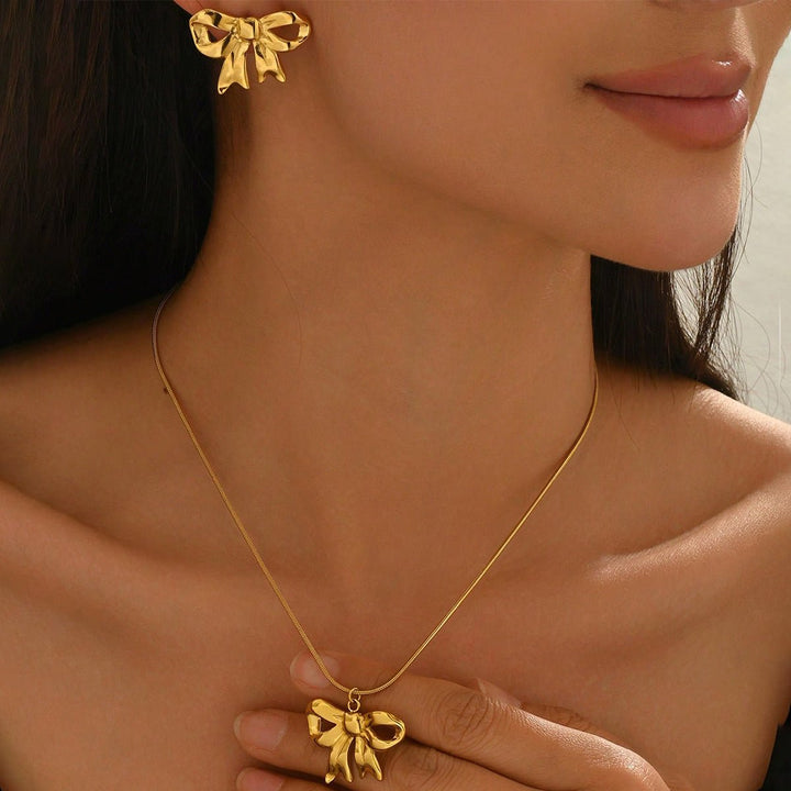 Lxalry 18K Gold Plated Bow Jewelry Set - Zenoora
