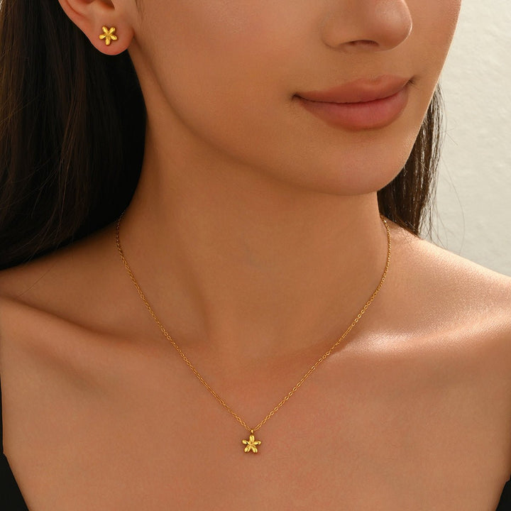 Lxalry 18K Gold Plated Flower Jewelry Set - Zenoora