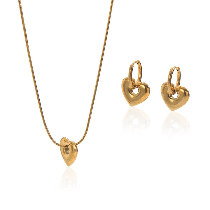 Lxalry 18K Gold Plated Heart Pendant Set - Zenoora