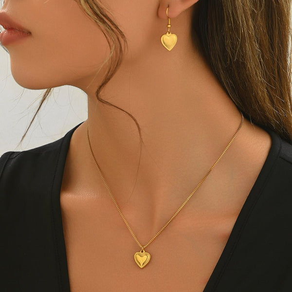Lxalry 18K Gold Plated Puffy Heart Jewelry Set - Zenoora