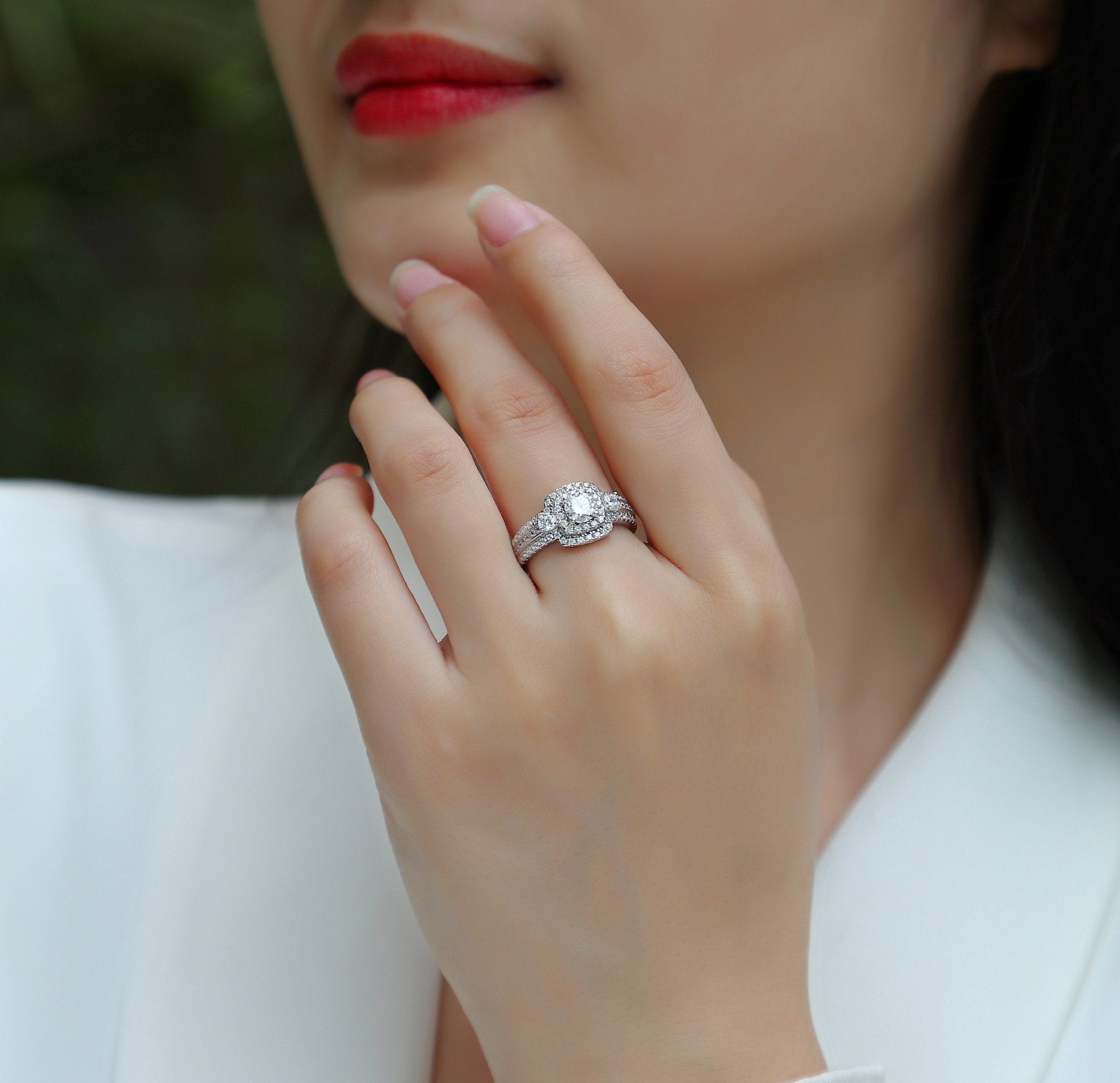 Lxalry Afternoon In The Gobi Moissanite Necklace - Zenoora