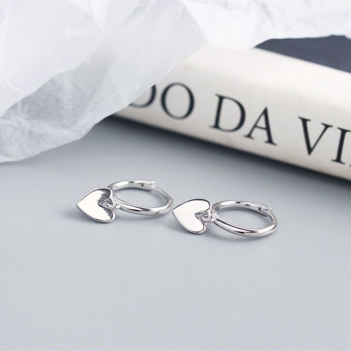 Lxalry Elegant Love Heart Earrings - Zenoora