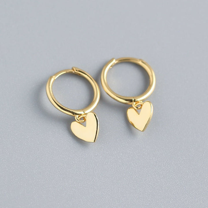 Lxalry Elegant Love Heart Earrings - Zenoora