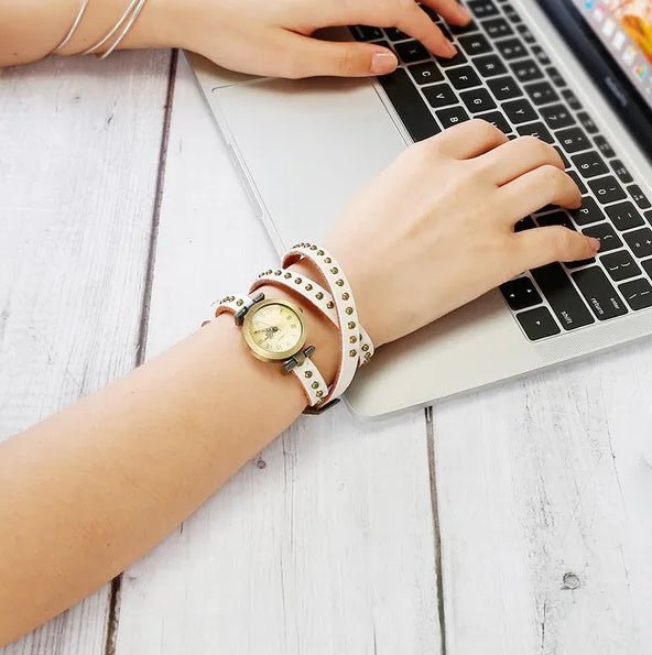 Rivet Leather Retro Watch - Zenoora
