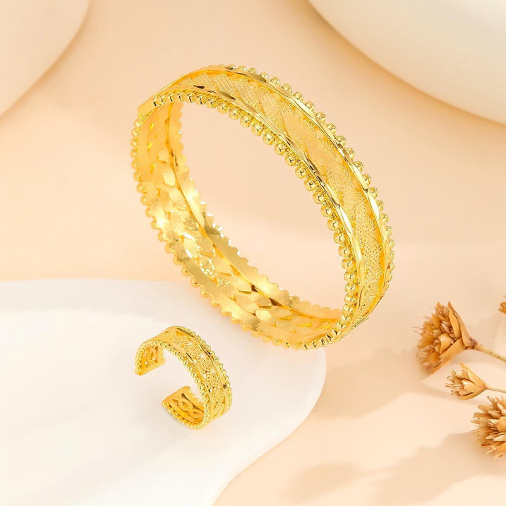 Vintage Aura 2 - Piece Gold Bracelet & Ring Set - Zenoora